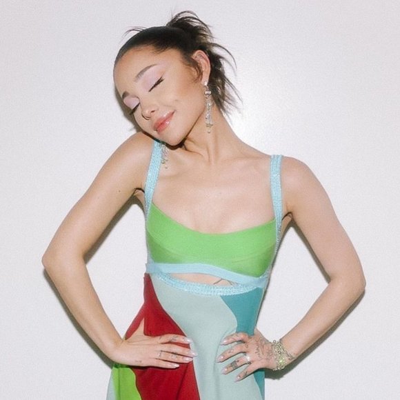 Meet your Posher, Sophia - Picture 13 of 17